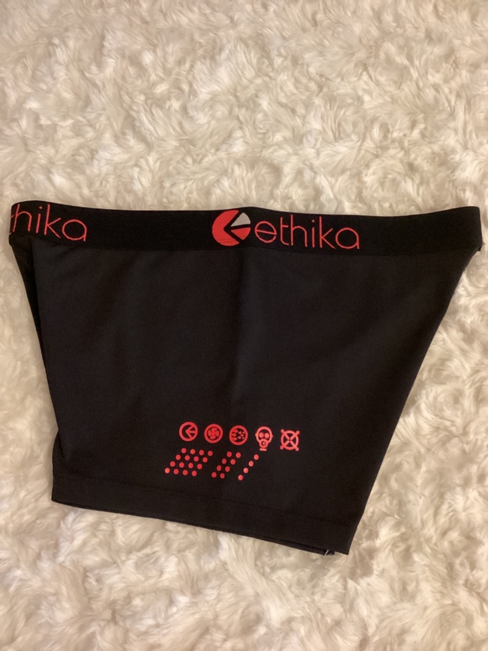 Ethika Women’s Comp Short, Size Large, Black - Picture 3 of 4